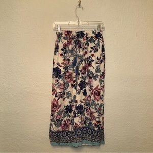 Angie Floral Crop Pants